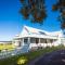 Dar-el -Great Old World Charm, pet friendly home!