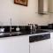 Sea View Apartment with Private Secure Parking - 2