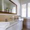 Sea View Apartment with Private Secure Parking - 2