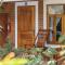Little Garden Bungalow