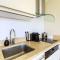 Sea View Apartment with Private Secure Parking 3