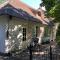 Bed and Breakfast De Haen - Privé-appartementen van 43 of 60 m2 met tweepersoons bubbelbad - Finse sauna - in westvleugel van luxe villa