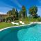 Charming house Loretta, with panoramic swimming pool