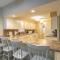 2BR Penthouse Condo - 2 Pools - Close to the Strip - Stairs Required - FREE TICKETS INCLUDED - FHC-24