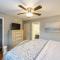 2BR Updated Condo - Close to the Strip - Stairs Required - 2 Pools - FREE TICKETS INCLUDED - FHE-3