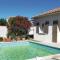 Nice Home In Les Angles With Private Swimming Pool, Can Be Inside Or Outside - Les Angles Gard