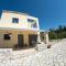 Giannakis Villa