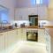 Cwmporthman Farm Cottage-Uk34701