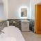 Cwmporthman Farm Cottage-Uk34701
