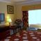 Howard Johnson by Wyndham Bakersfield