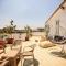 Spacious & Styling Duplex 6 BR Villa For Friends and Family - 十月六日城
