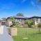 Sunny Shores House with Private Pool - Lake Illawarra