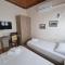 Romeos Guest House