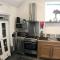 1 Bed Charming Peak District Cottage Barn Near Alton Towers, Polar Bears, Chatsworth House - Leek