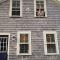 The Seaport House - Near Newport