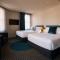 Capitol Square Hotel