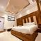 HOTEL GOLDEN VEENA- MOUNT ABU- 1 km FROM NAKKI LAKE