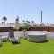 Casa Luna Kingbed and Jacuzzi