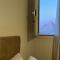 Crowne Pyramids view inn - 开罗