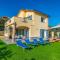 Villa Mimosa Diano Marina exclusive use villa, garden, barbecue, 3 bedrooms and 3 bathrooms