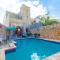 Stunning 3 bedroom Farmhouse with pool