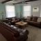 Historic Beach Side Getaway - Pet friendly, WiFi cottage
