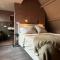 Bed bij Bistro