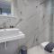 Momento Luxury Apartments walking distance from the beach - Nikiana