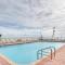 Daytona Beach Studio with Private Lanai 1 Mi to Pier