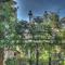 Beautiful period cottage, exceptional riverside location in the heart of Chester