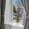 Jamson Pl Apartment - 3BR Sleeps 7