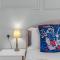Jamson Pl Apartment - 3BR Sleeps 7