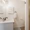 Updated & centrally located 3 Bed - لافاييت