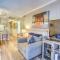 Walk to Beach Myrtle Beach Condo with Pool! - 默特尔比奇