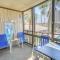 Walk to Beach Myrtle Beach Condo with Pool! - 默特尔比奇
