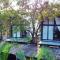 Kampot Riverfront Boutique By BEN