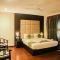 J Hotel