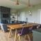 Jog Lodge - 3 Bed Sea-View