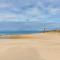 Family Friendly Mears Cottage - Walk to the Beach! - ميرز