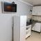 Hasate Guest House 10 Florence street Oakdale Belliville 7530 cape town south African
