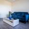 2-Bed House with canal view Garden & PetsOk