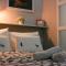 Serenity Suites: Your tranquil gateway!