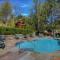 Cayuga Lodge South