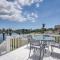 Waterfront Galveston Bay Retreat - 4 Mi to Beach! - Galveston