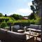 Sunshine House, fireplace 4 bedroom & gardens