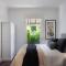 Sunshine House, fireplace 4 bedroom & gardens