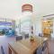 ZEN88 Esplanade: 3-BR Luxury Suite Near Waterfront