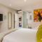 107 Dorpstraat Boutique Hotel