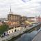 Lovely apartment on the Navigli river by Easylife