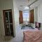 Ruhani Homestay 3 KB - 4 Bedroom Fully Airconditioned with WIFI & Netflix - Kota Bharu